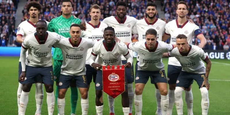 Giới thiệu thông tin đội hình thi đấu