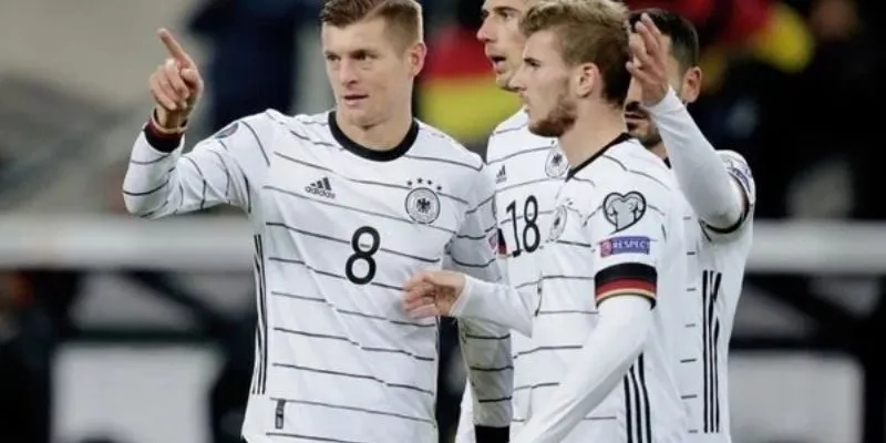 Lợi ích của phân tích đội hình thi đấu